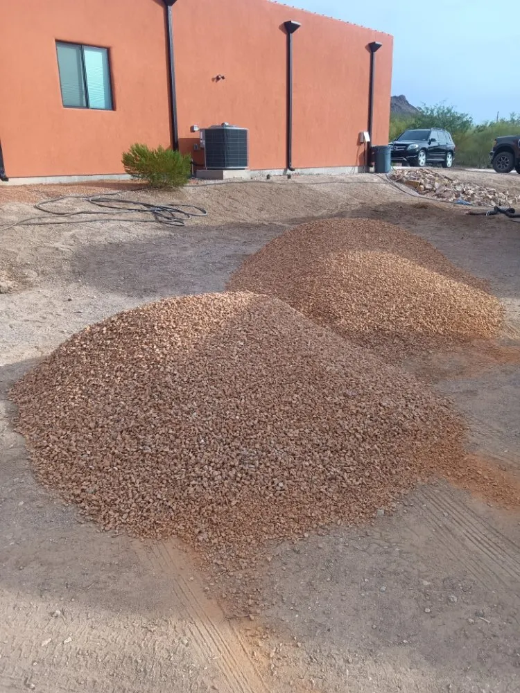 Local yard cleanup service for residential properties in Tucson, AZ by Lazo Landscape