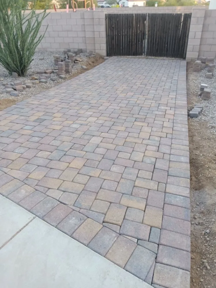 Local yard cleanup service in Tucson, AZ - Lazo Landscape