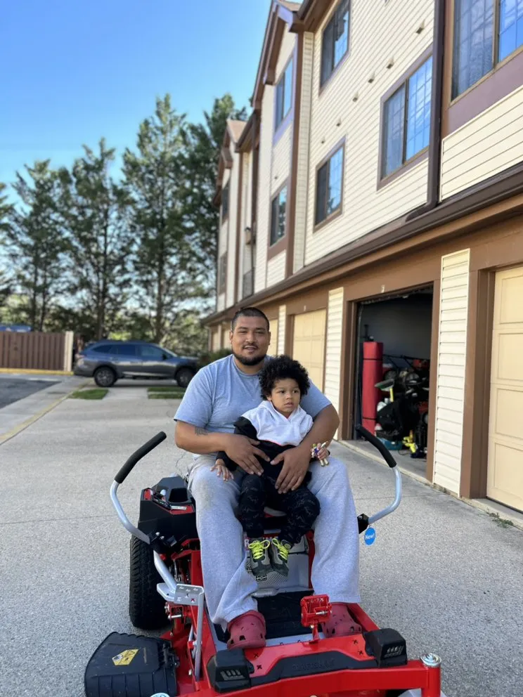 Affordable yard maintenance experts serving Franconia, VA - Lazo’s Lawn Care