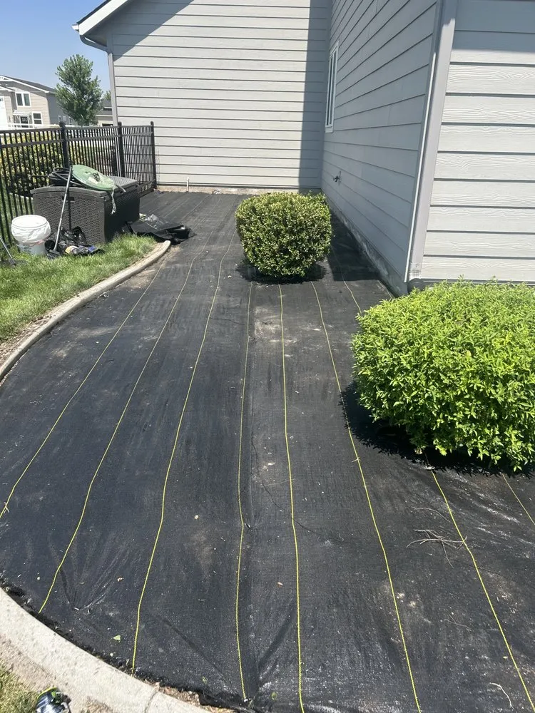 Custom yard cleanup service with custom design across Caldwell, ID - Lazy Lizard Landscaping