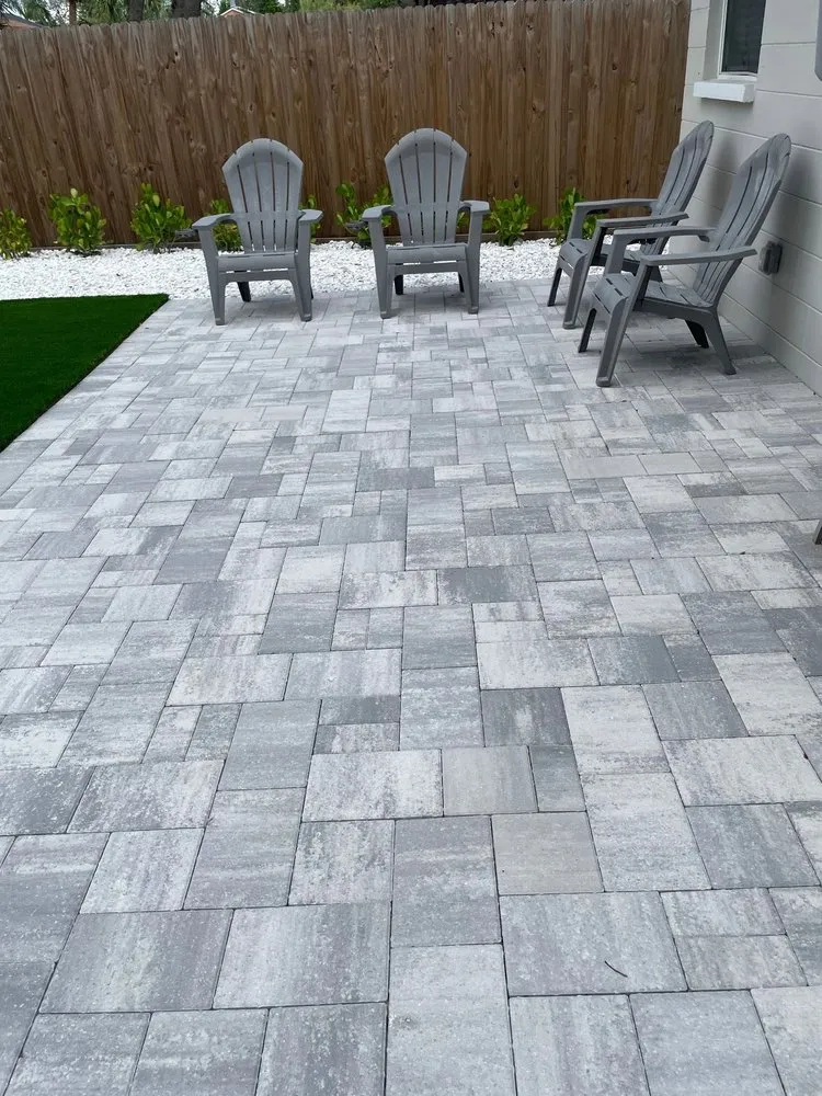 Top-rated landscaping services in Tampa, FL - Lazzara Outdoors