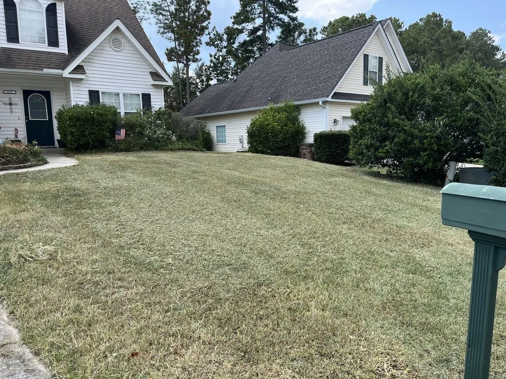 Affordable yard maintenance in Aiken, SC - L&B Lawn Care Services