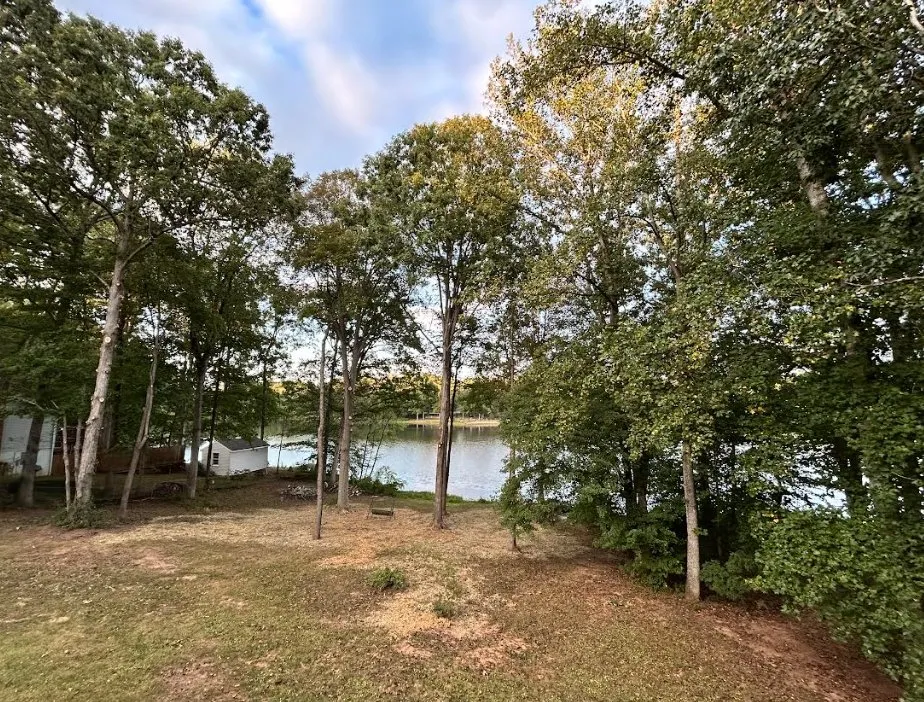Expert yard maintenance in Stanardsville, VA by L&B Tree and Landscaping Services