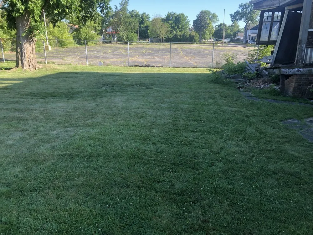 Reliable outdoor landscaping for year-round maintenance across Saginaw, MI - LB5 Lawncare Services