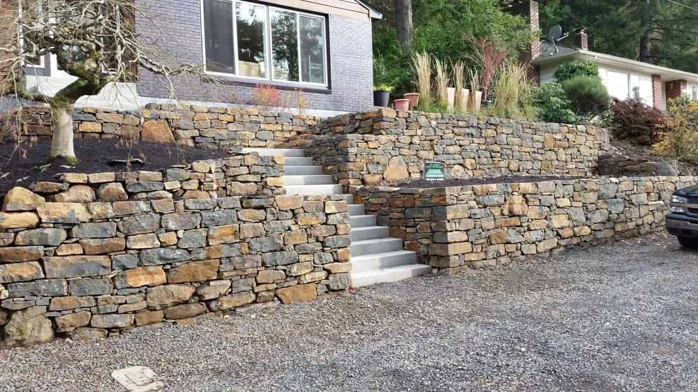 Expert lawn mowing service experts serving Clackamas, OR - LBD Landscaping