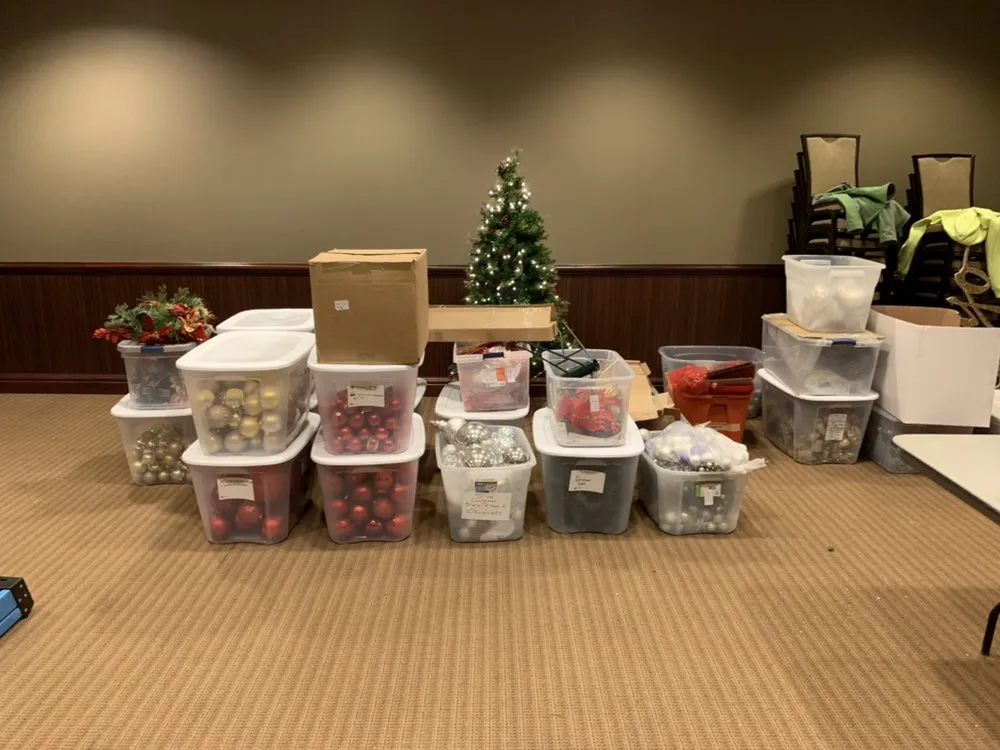 Custom yard maintenance for homes in Claremore, OK by Lbr