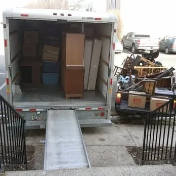 Custom lawn mowing service in Woodbridge, VA - LC & L Affordable Landscaping