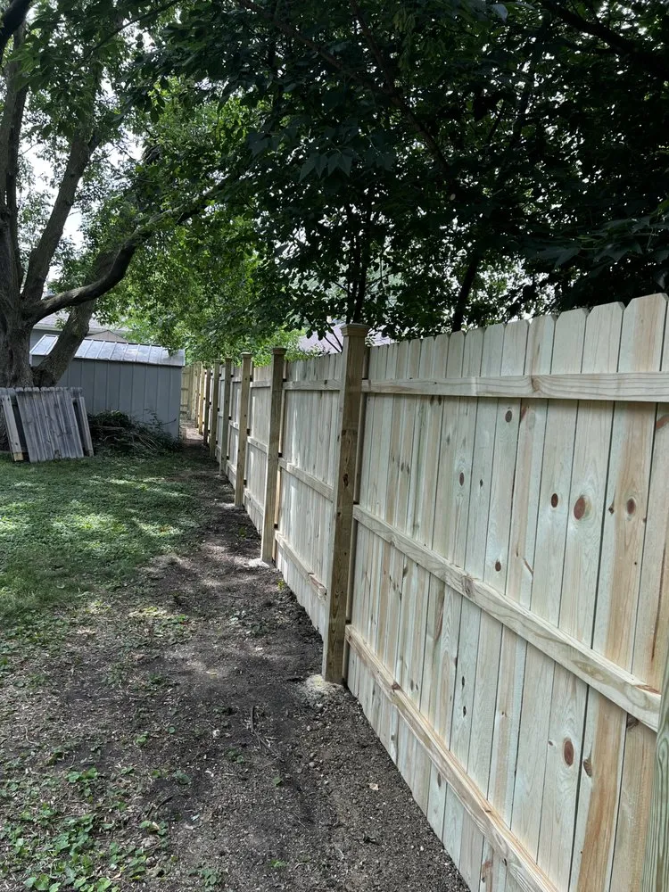 Reliable landscaping services experts serving Zion, IL - LC Construction & Landscape