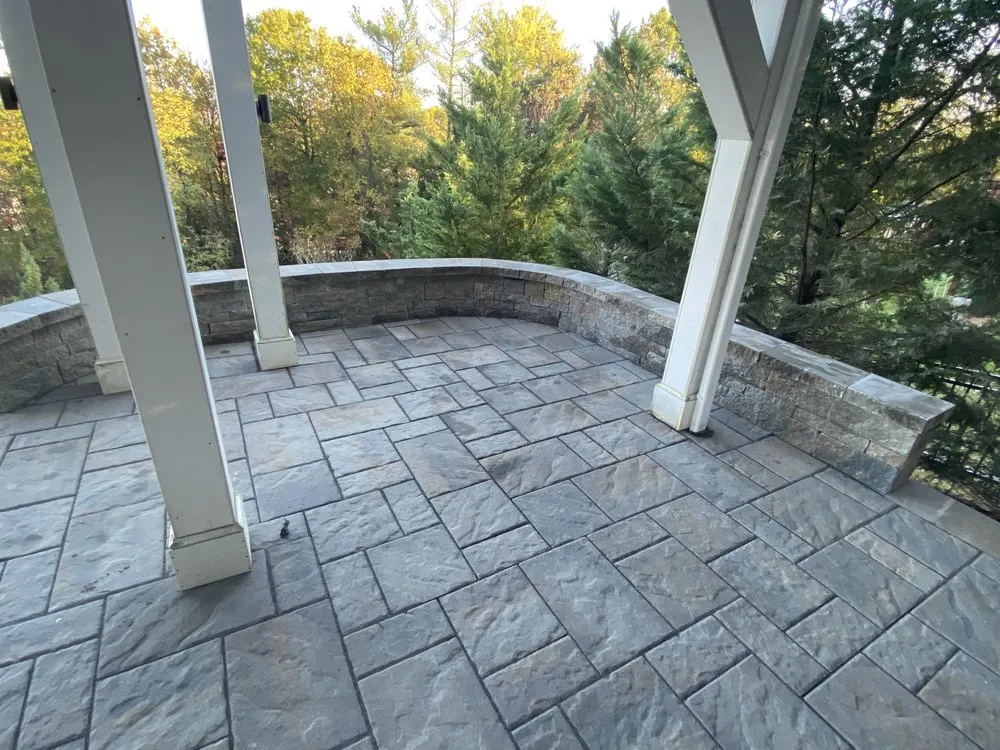 Expert lawn mowing service experts serving Silver Spring, MD - LC Landscaping