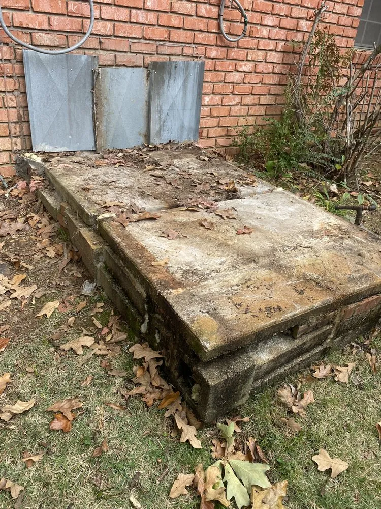 Reliable lawn care service in Little Rock, AR by Lc lawn and landscape