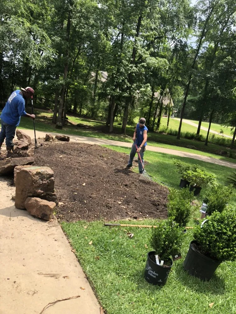 Reliable landscaping services for homes across Nacogdoches, TX - L&C Lawn Care