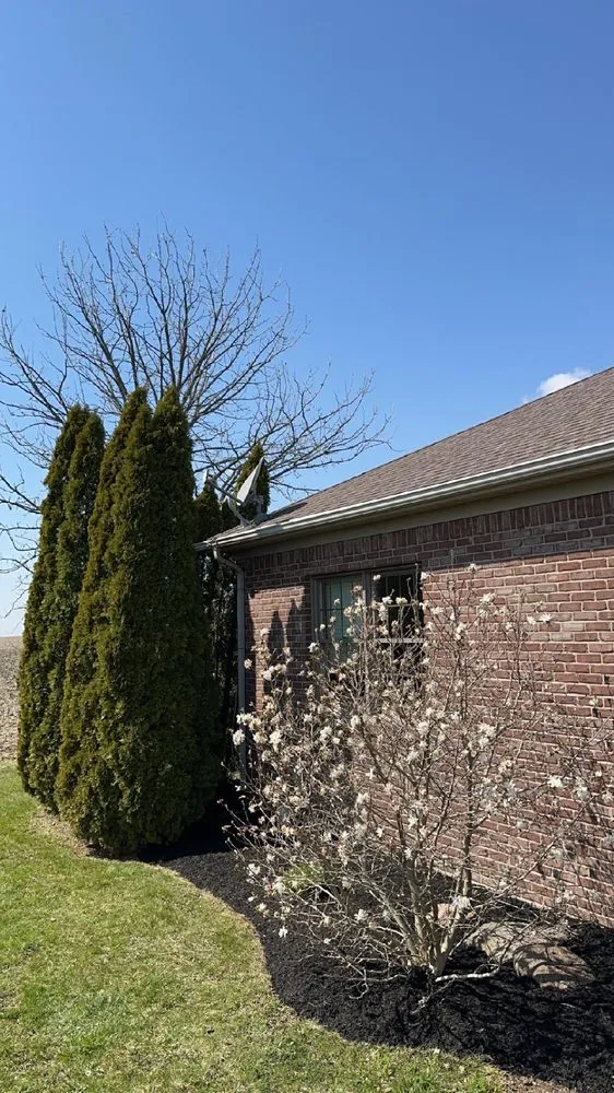 Top-rated lawn care service experts serving New Ross, IN - L&C Lawn Care