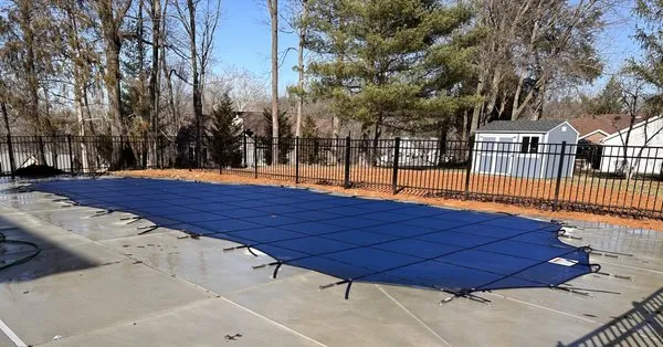 L.C. Swimming Pools Logo