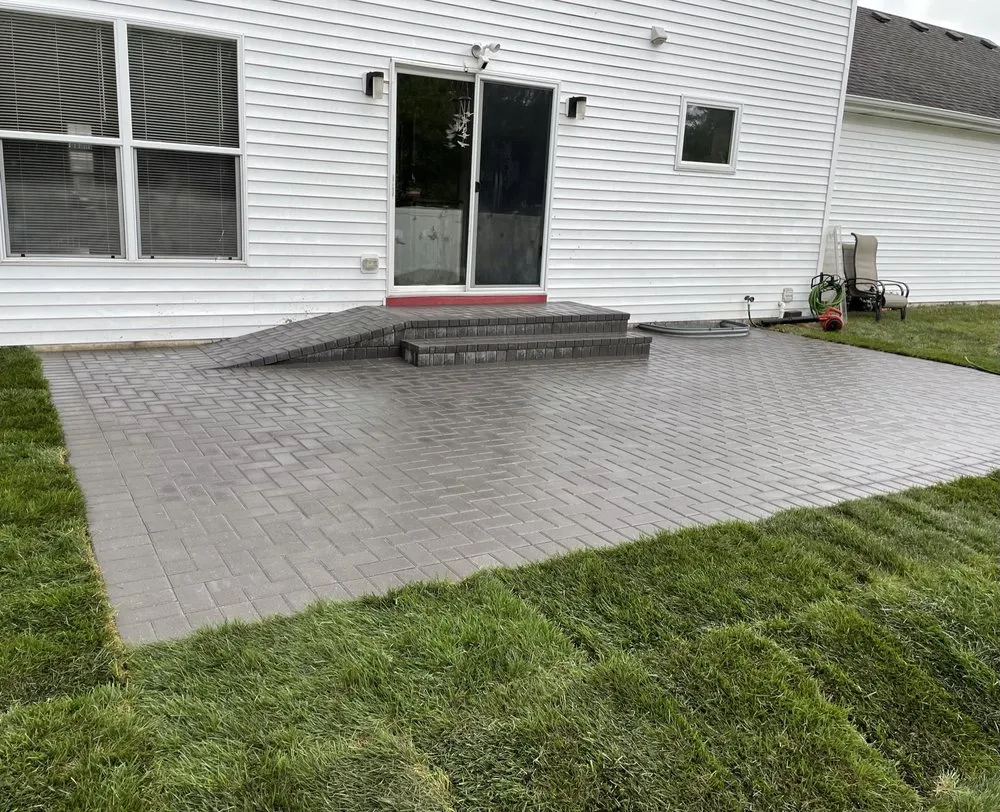 Top-rated landscape design for year-round maintenance in Palatine, IL by LCA Landscaping & Stonework