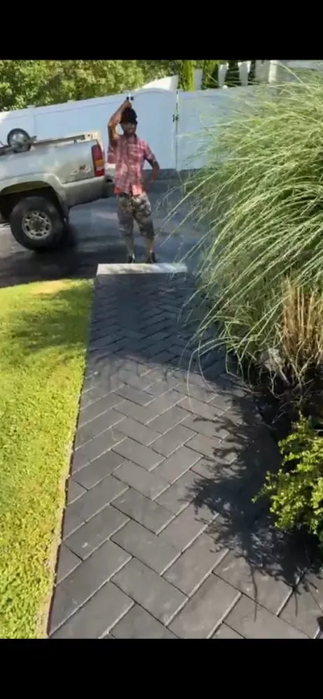 Top-rated outdoor landscaping for residential properties in Worcester, MA by LCD Souza Masonry