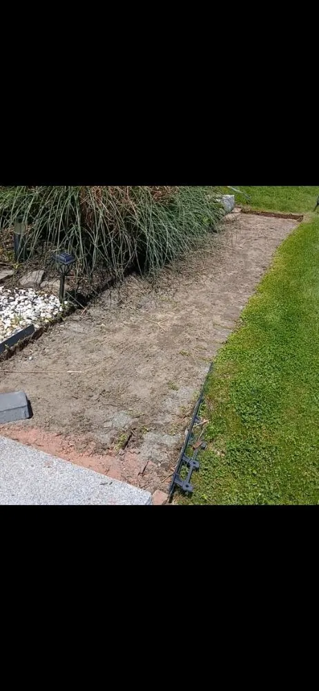 Custom lawn care service experts serving Worcester, MA - LCD Souza Masonry