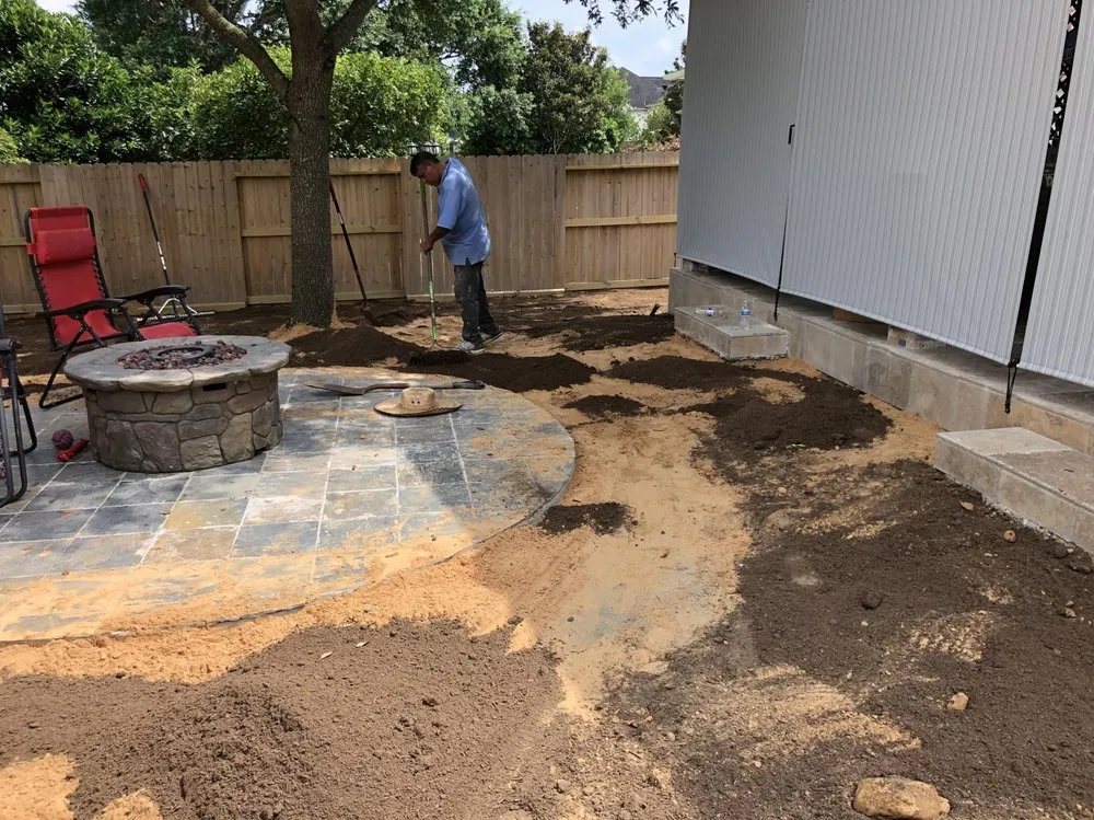 Expert lawn mowing service experts serving Houston, TX - LCE Landscaping and Design