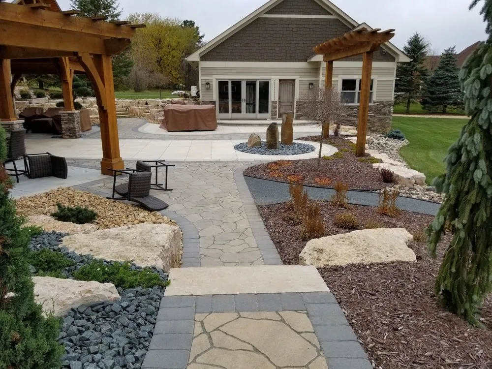 Custom lawn care service in Columbus, WI - LCI Landscapes