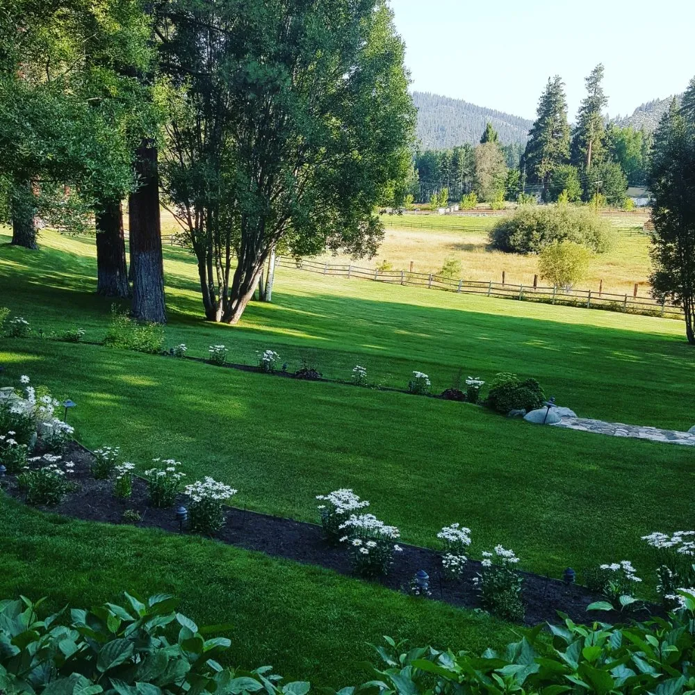 Trusted garden landscaping in Reno, NV by LCL Landscaping