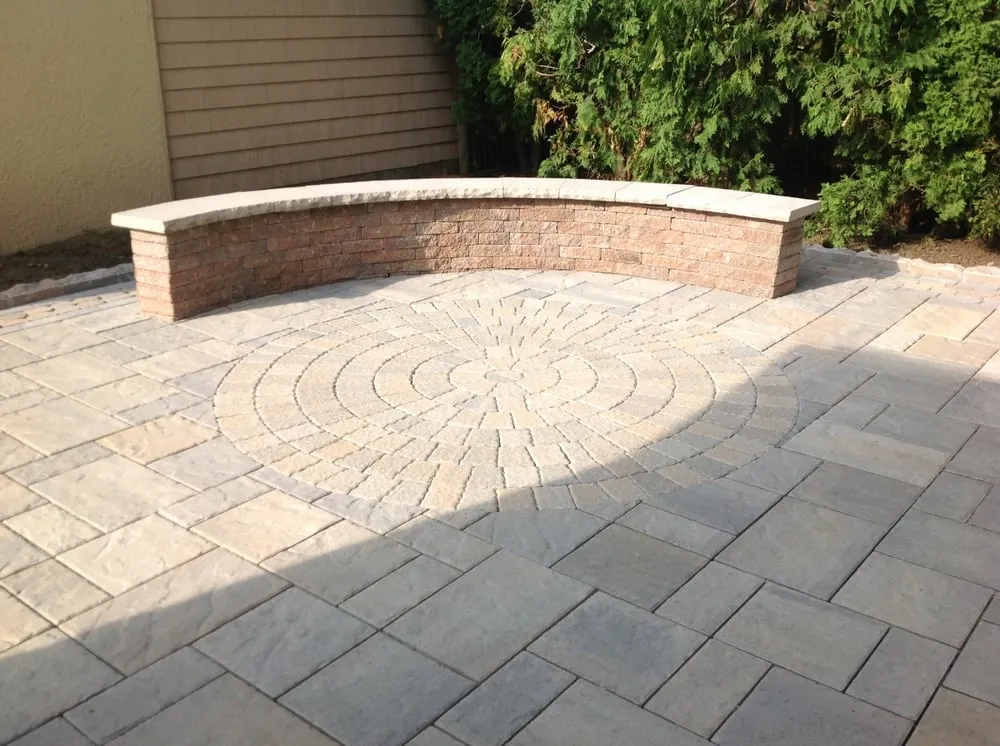 Custom garden landscaping in North Reading, MA - LCM Plus