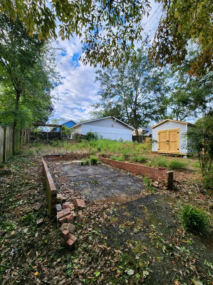 Local lawn care service for residential properties in Williamston, SC by LCR Land Management