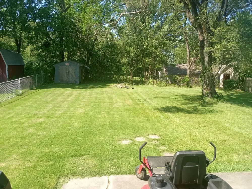 Custom landscape installation experts serving Overland Park, KS - LC’s Lawn and Landscaping