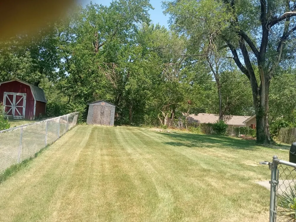 Expert landscape design in Overland Park, KS - LC’s Lawn and Landscaping