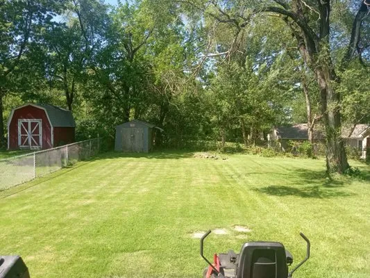 LC’s Lawn and Landscaping Logo