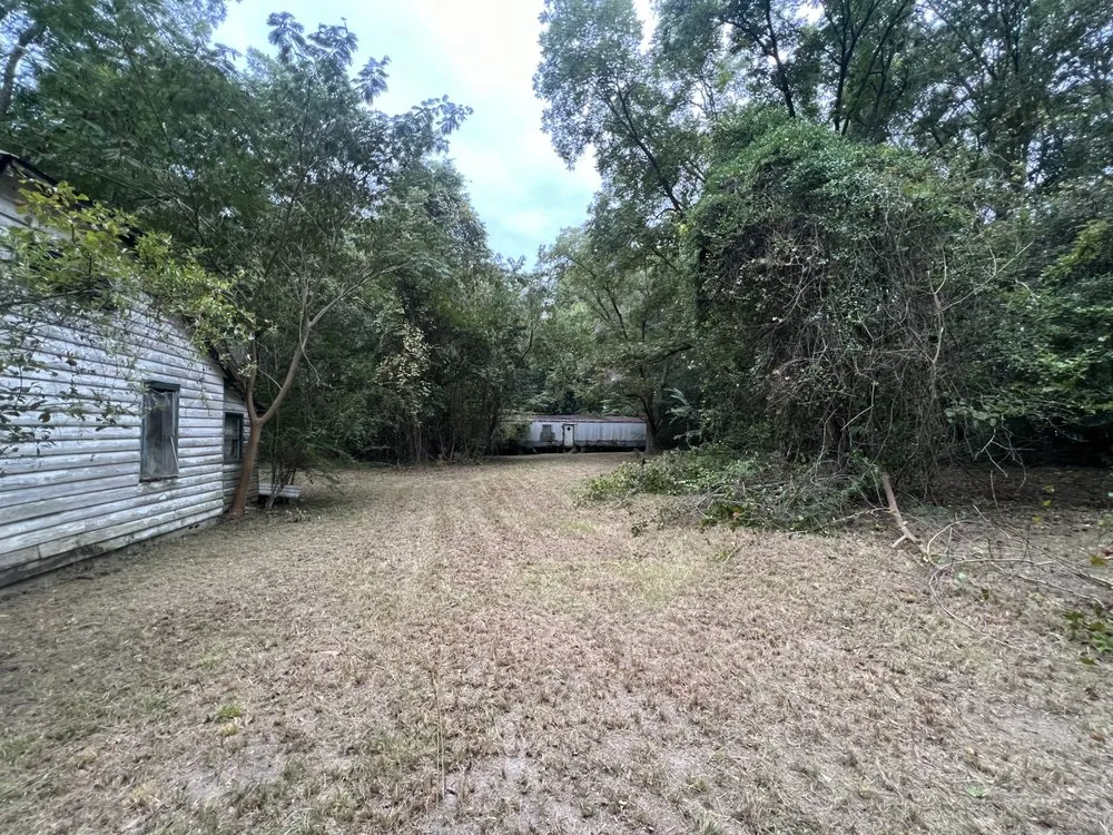 Trusted lawn mowing service for homes across Eastover, SC - LC’s Lawn Care