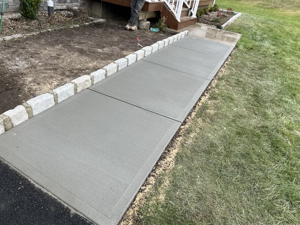 Reliable yard cleanup service in Middletown, NY by L&D Landscape