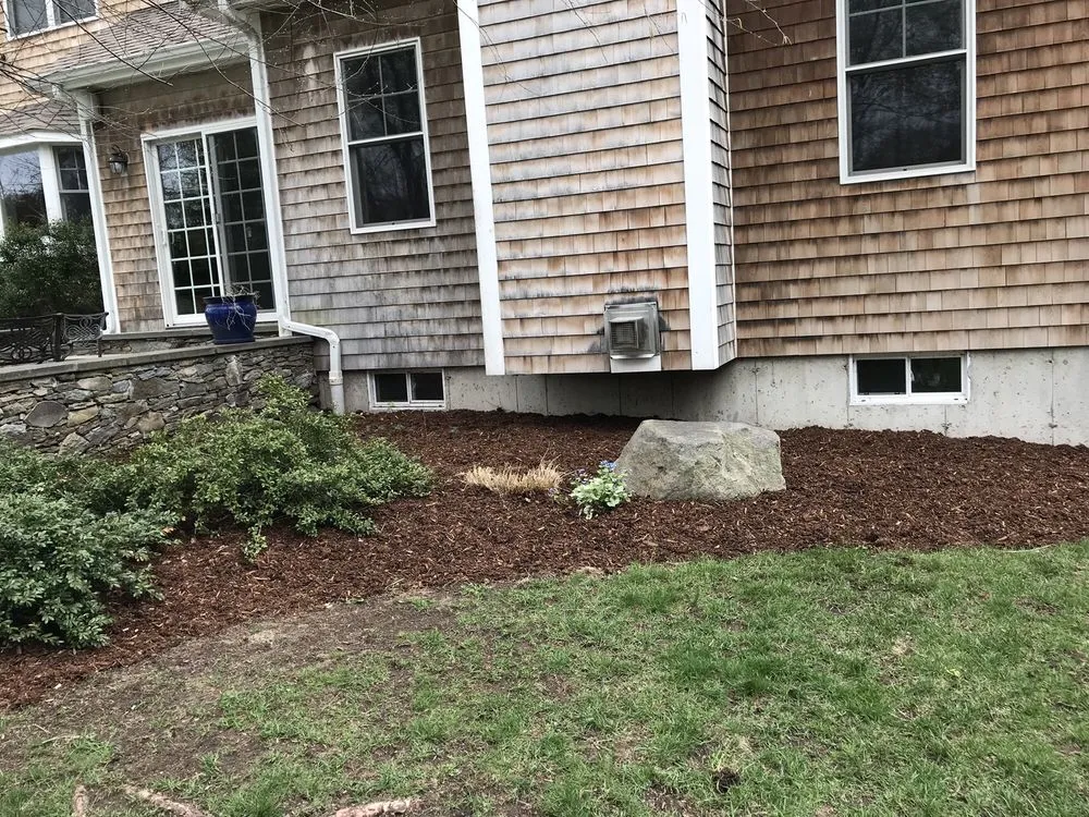 Top-rated yard maintenance with custom design across Riverside, RI - LD's Lawn Service