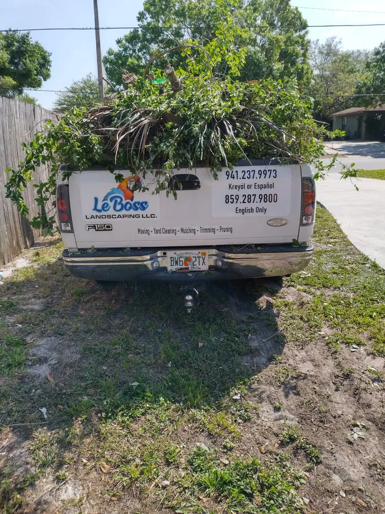Local residential landscaping near you in Ellenton, FL by Le Boss Landscaping
