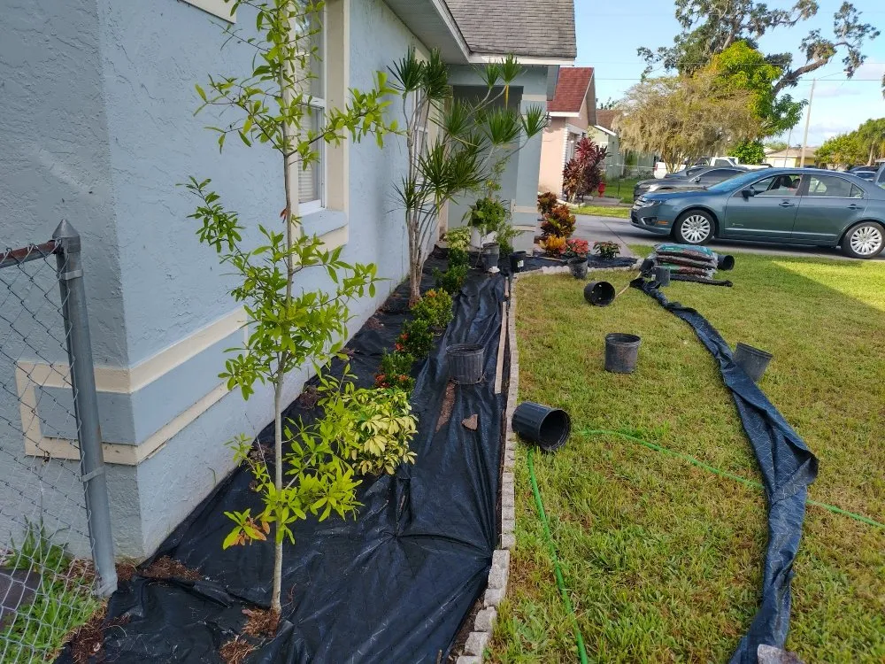 Reliable garden landscaping in Ellenton, FL - Le Boss Landscaping