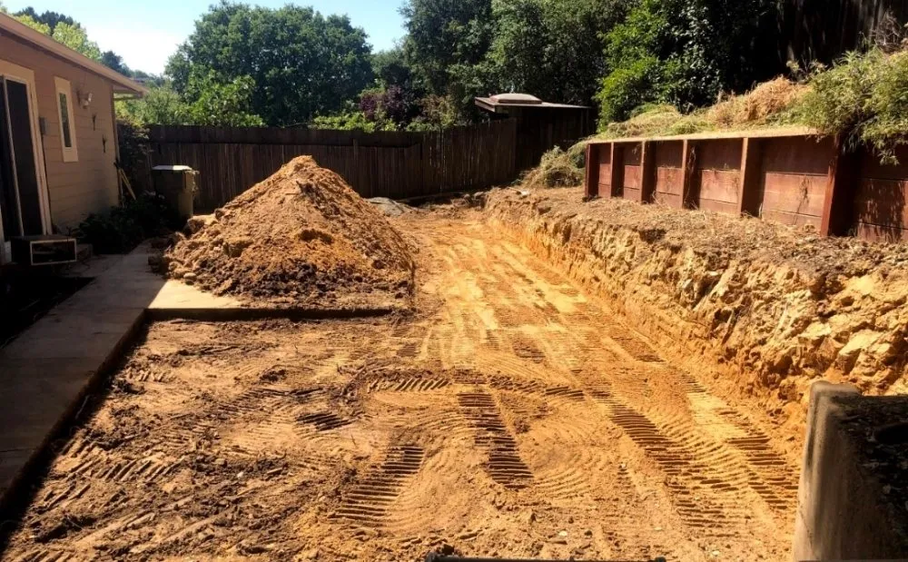 Custom lawn mowing service with custom design across Novato, CA - Le Jardinier Landscape Construction