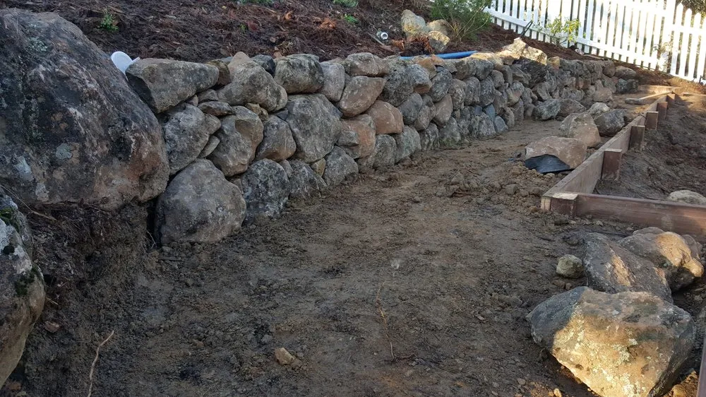 Custom outdoor landscaping with custom design across Novato, CA - Le Jardinier Landscape Construction