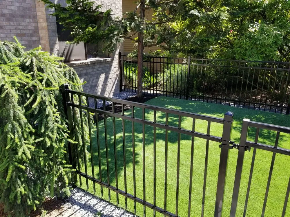 Custom landscape design in Seattle, WA - Le Landscape & Yardwork