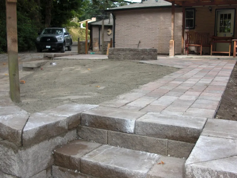 Affordable landscape installation with custom design across Seattle, WA - Le Landscape & Yardwork