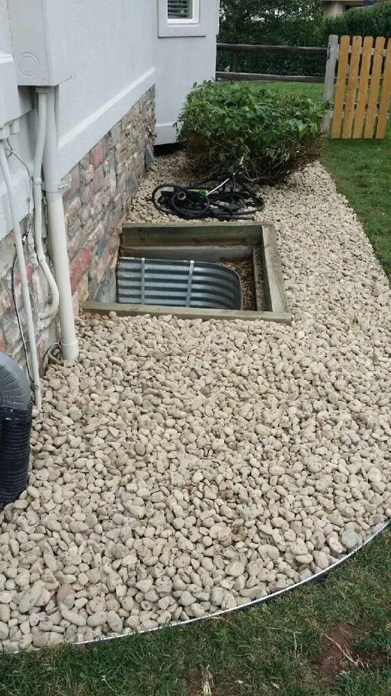 Professional yard maintenance for homes across Littleton, CO - Le Landscaping & Lawn Service