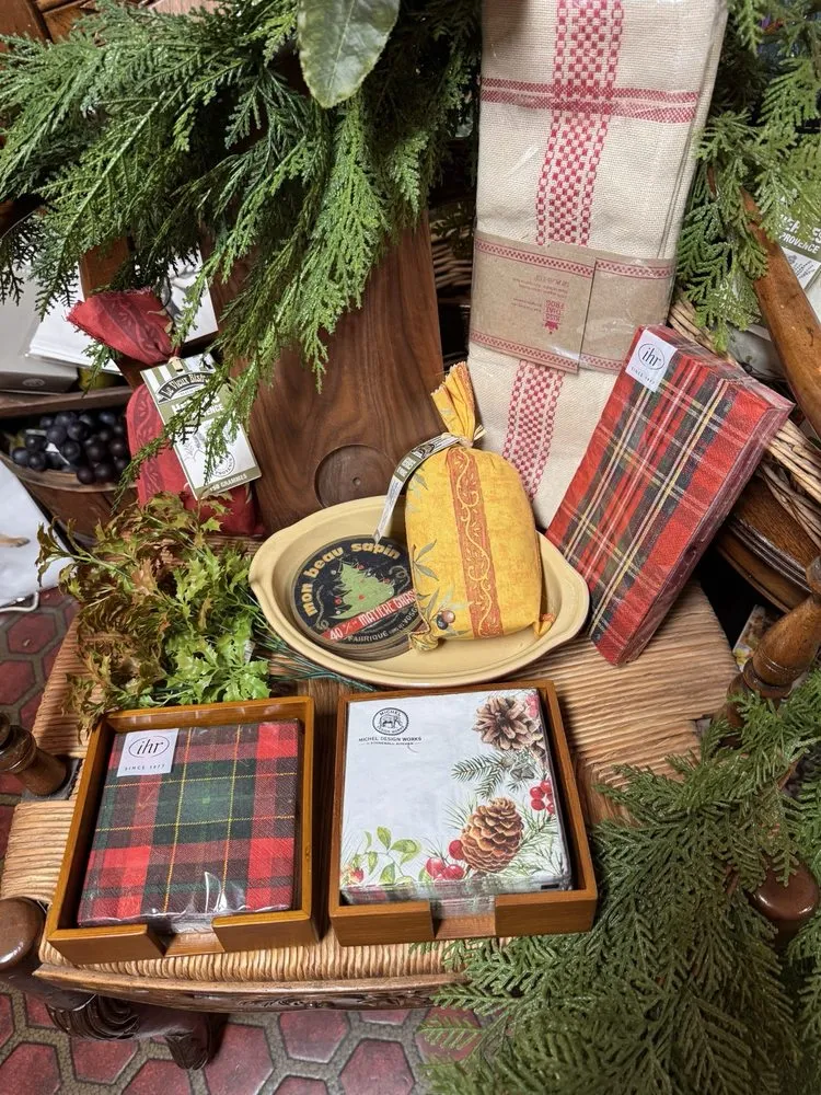 Reliable yard cleanup service in Fullerton, CA by Le Potager