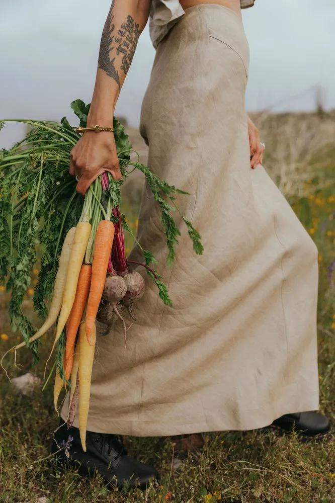 Custom garden landscaping for beautiful yards in Phoenix, AZ by Le Potager