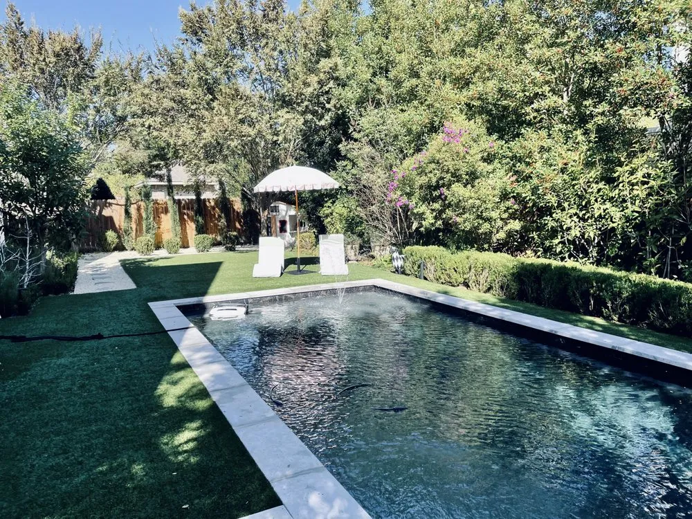 Local outdoor landscaping in Pensacola, FL by Le-Scape Landscape Design