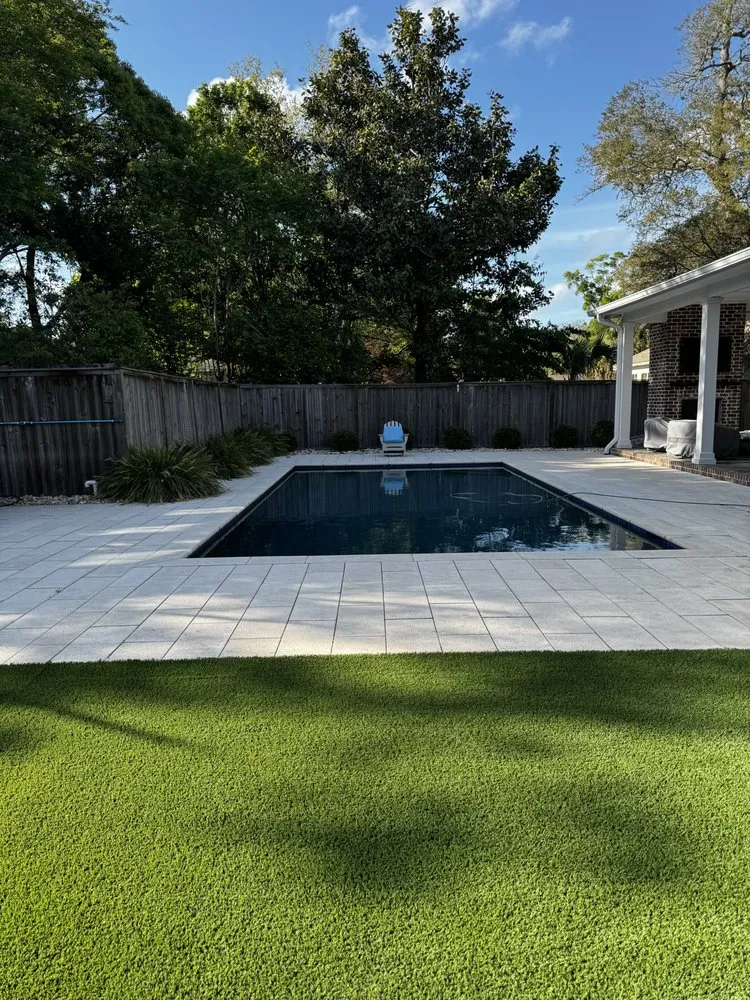 Affordable residential landscaping experts serving Pensacola, FL - Le-Scape Landscape Design