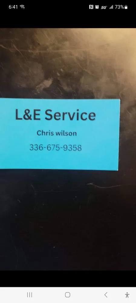 Local yard cleanup service for year-round maintenance across Snow Camp, NC - L&E Service