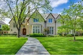 Professional landscape installation experts serving Landisville, PA - Leabhart Lawn Services