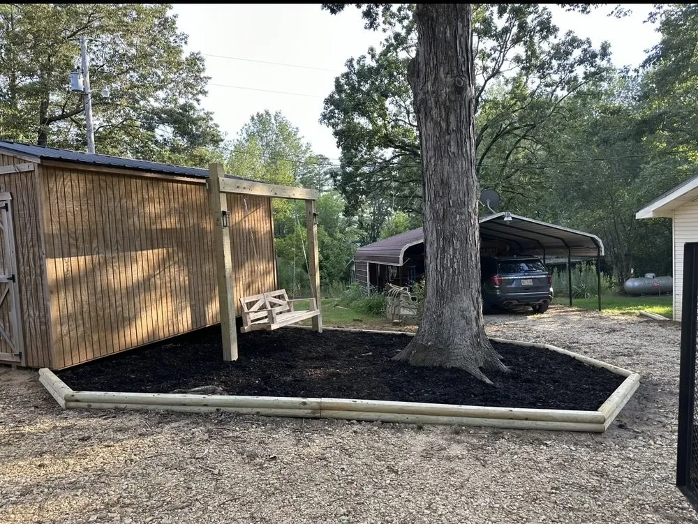 Local lawn care service with custom design across Iuka, MS - Leach's Lawn and Landscape