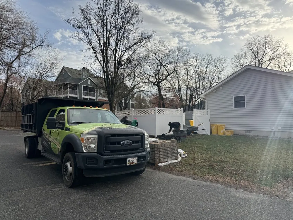 Local yard maintenance in Pasadena, MD - Lead Lawn Care