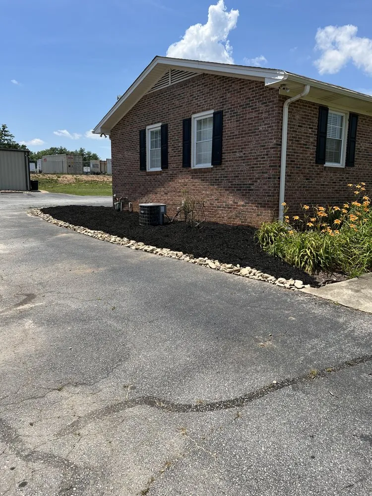 Trusted residential landscaping in Landrum, SC by Leaf & Blade Landscaping
