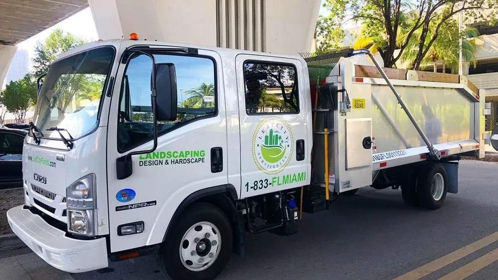 Affordable yard maintenance in Miami, FL by Leaf City Florida