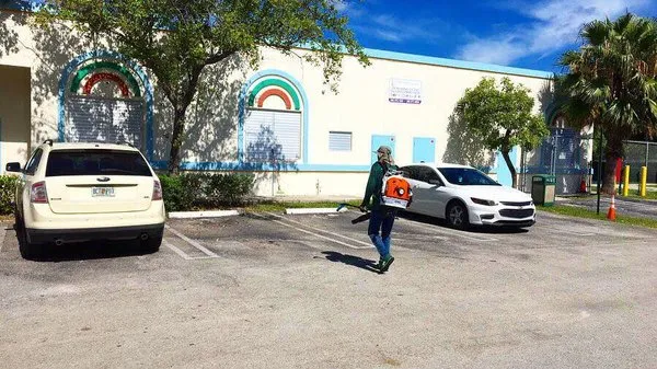 Leaf City Florida Logo