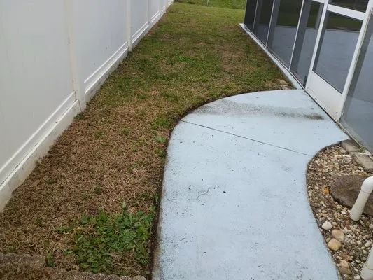 Leaf Cut Lawn Care Logo